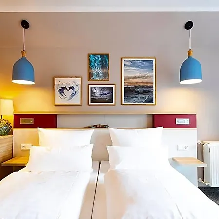 Regina Maris Hotel 4*